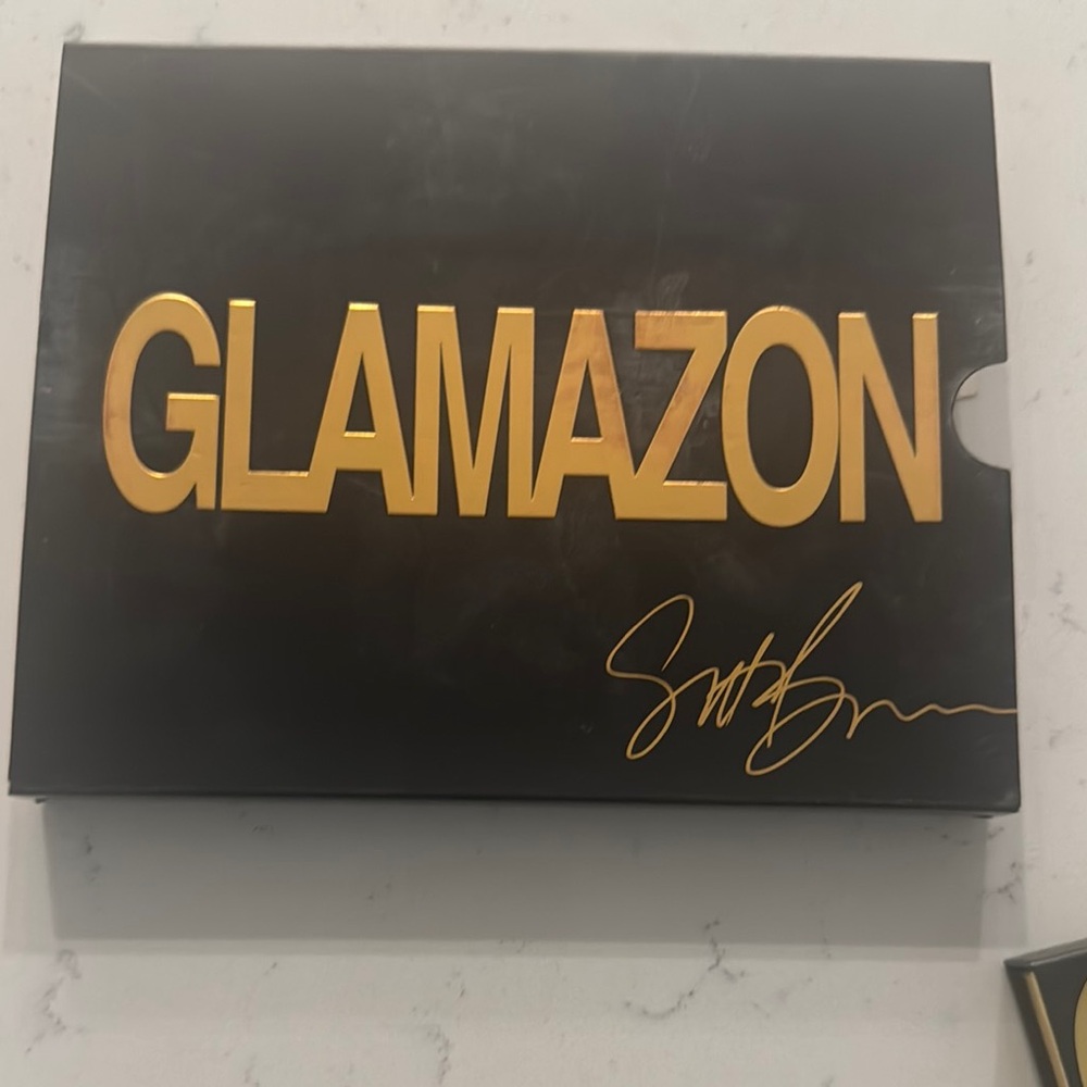 💛 Palette: GLAMAZON by Scott Barnes